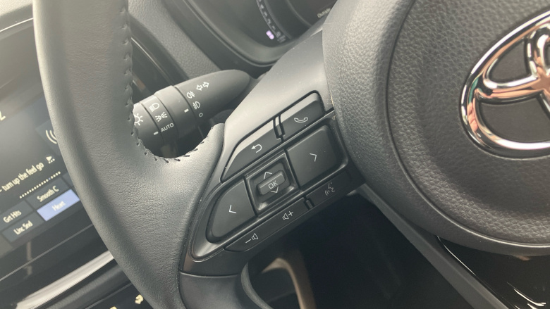 Toyota Aygo X 1.0 VVT-i Edge 5dr Petrol Hatchback